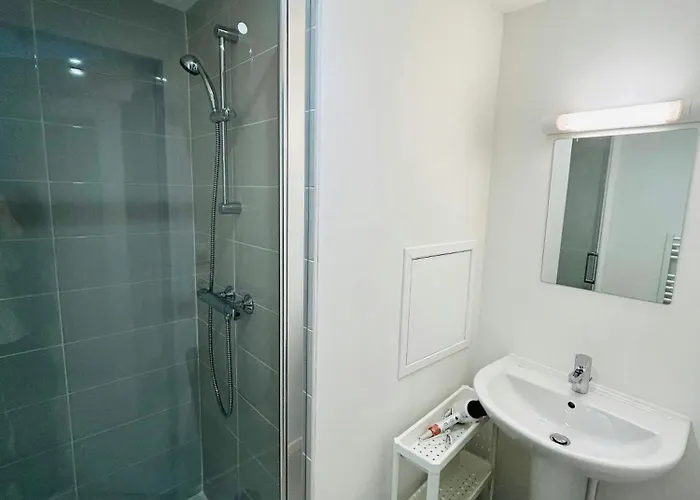 We Live In R - 404 Lägenhet